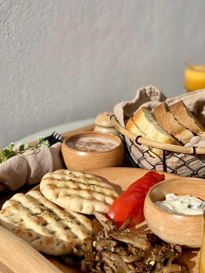 Ethos Vegan Suites Fíra Kültér fotó