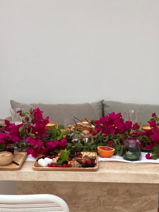 Ethos Vegan Suites Fíra Kültér fotó
