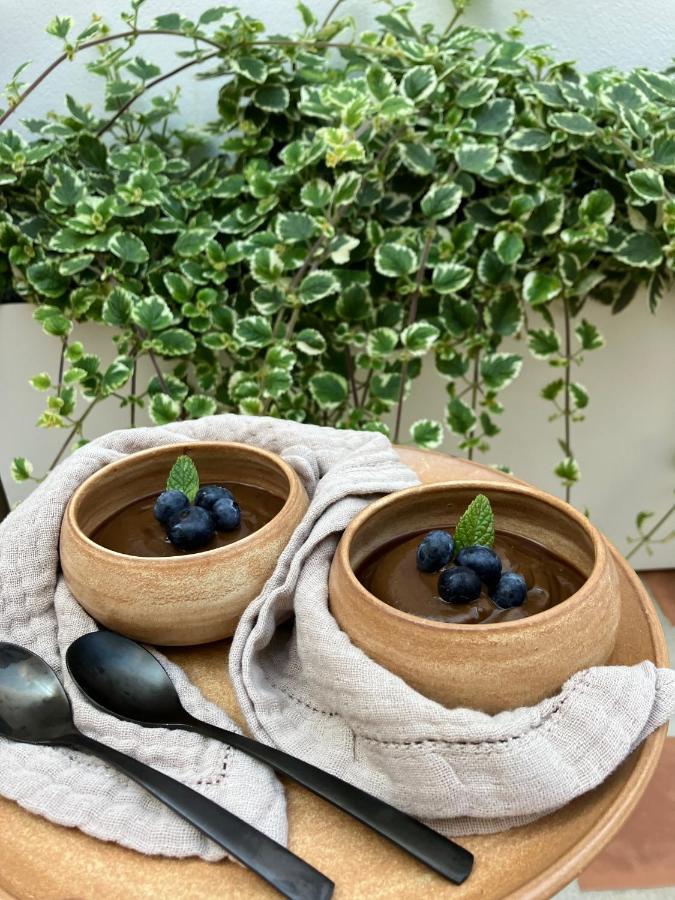 Ethos Vegan Suites Fíra Kültér fotó